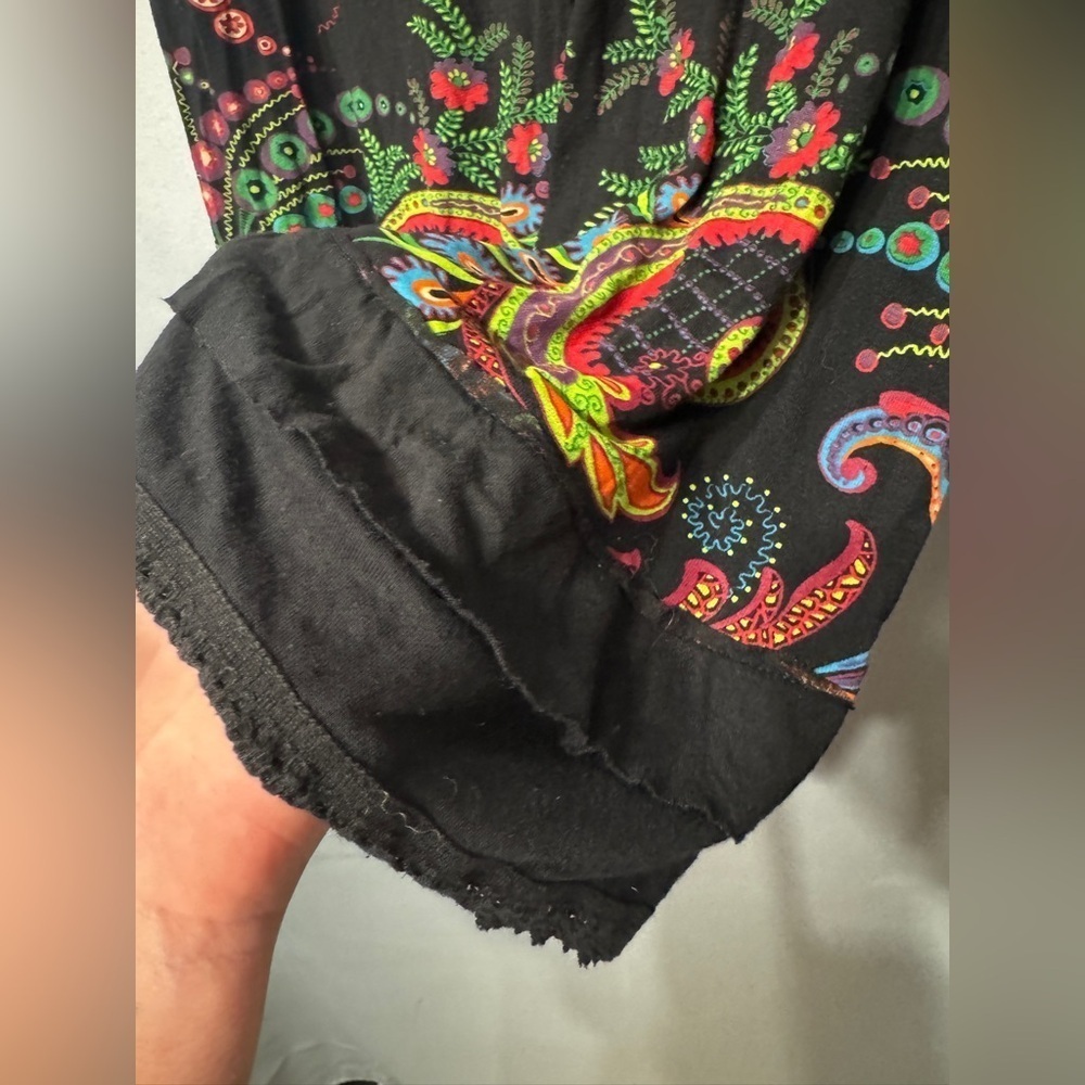 Charm in Bloom: Desigual Black Floral Print Midi Skirt | Size S - Picture 4 of 7